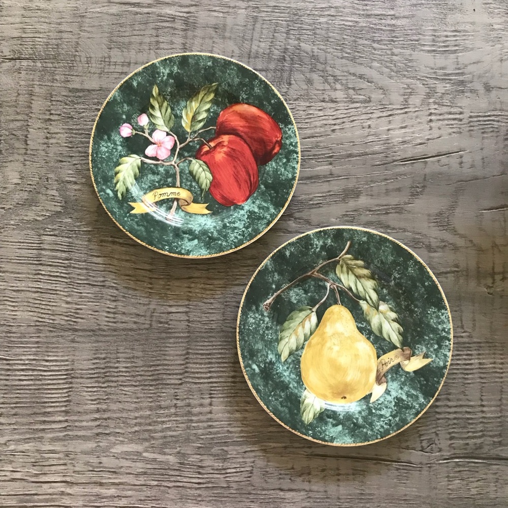 American Atelier Lattice Fruit 5031 Set Of 2 Salad Luncheon Plates 8"
